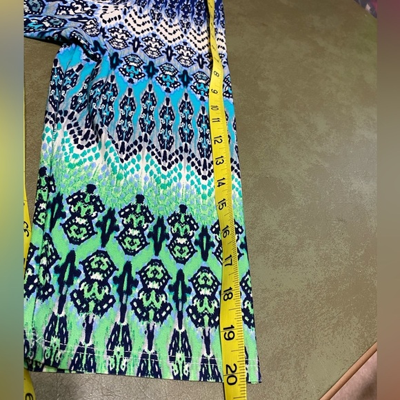 Roz & Ali tunic top polyester spandex blue green abstract print 2X soft - Picture 5 of 8